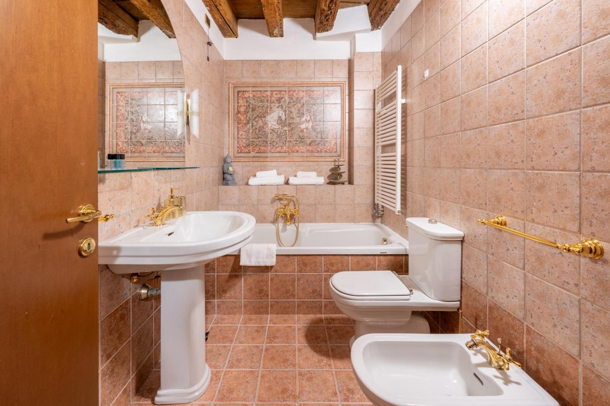 Sgarzerie Luxury Flat 2 Rooms 120Mq Verona Ngoại thất bức ảnh